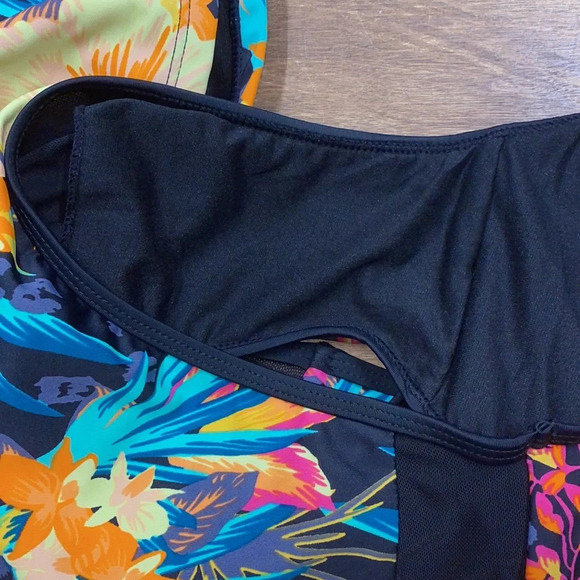 Your Best look 2 piece swimsuit tropical size 20W - Picture 7 of 8